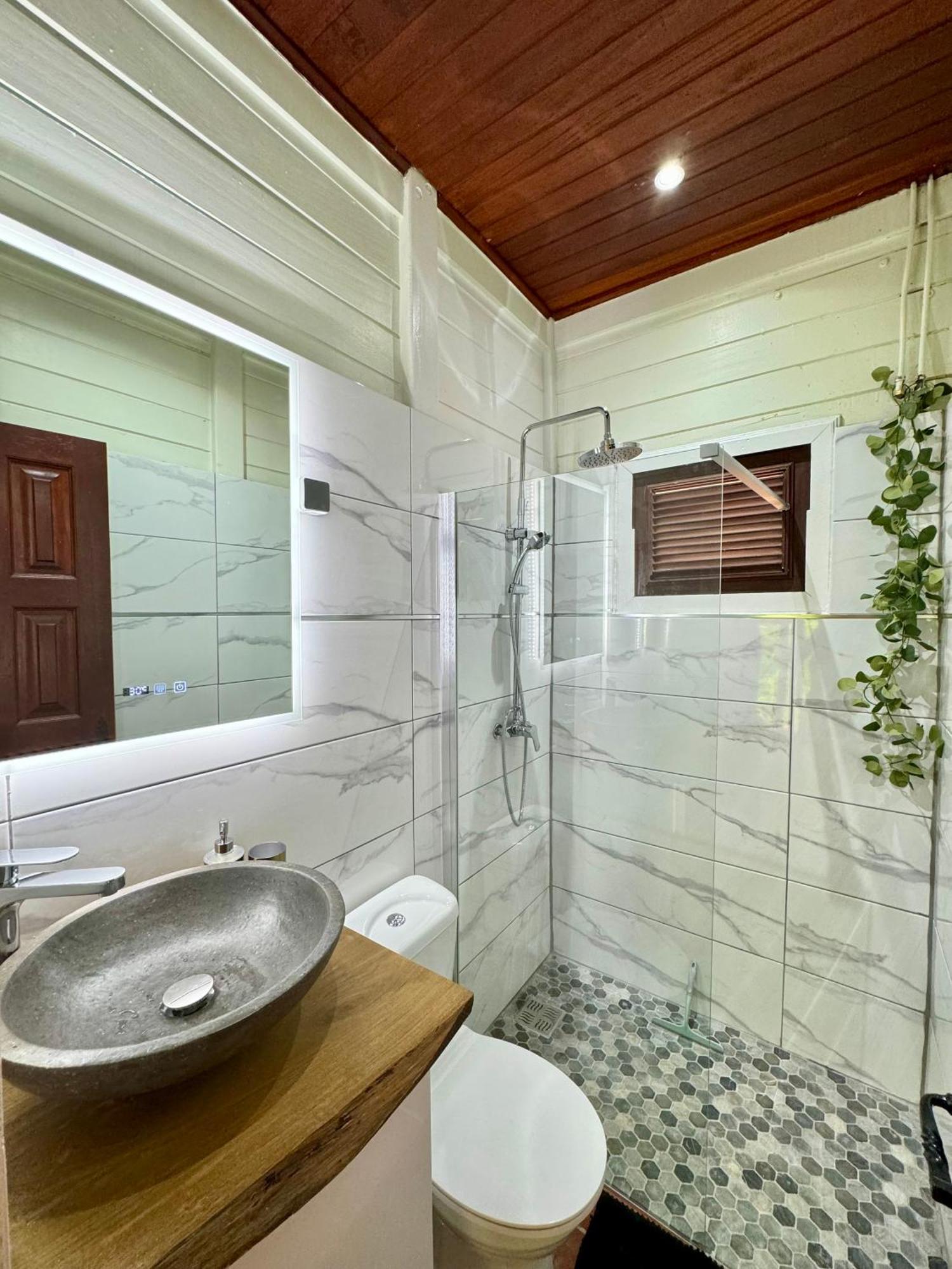 Le Gaspardo , 2 Chambres Climatisees , A 2 Mins A Pied De La Plage , Wifi , Jardin Clos, Parking ,Sans Vis-A-Vis Le Carbet Buitenkant foto
